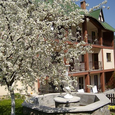 Bed and Breakfast Mokus Panzio à Bicfălău Extérieur photo